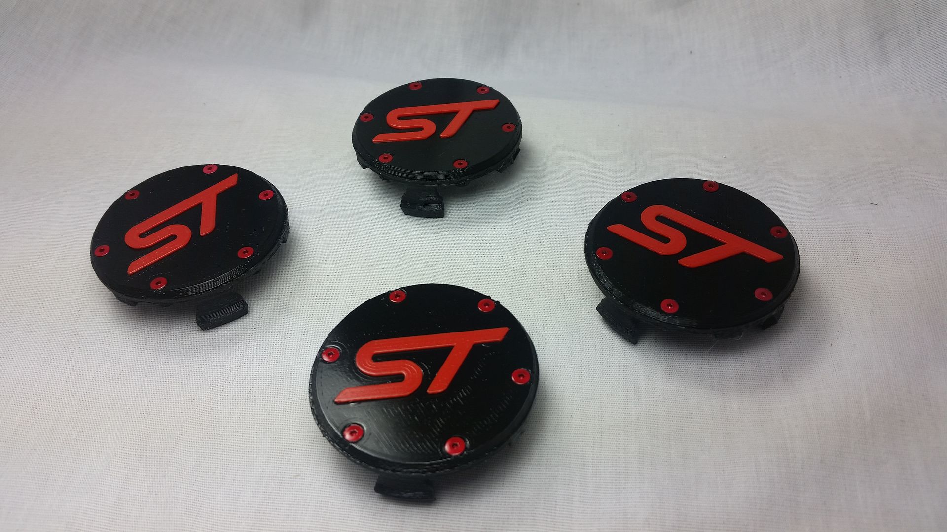 Custom Focus ST center caps